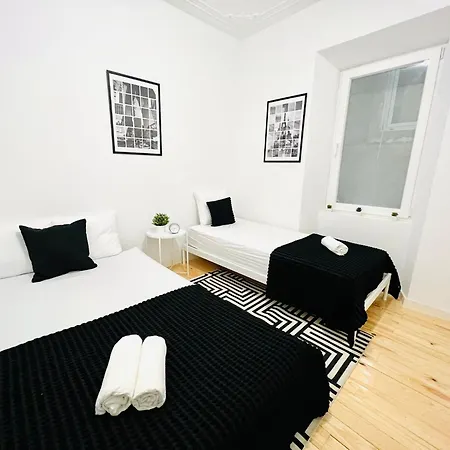 דירה Luxury Spacious Flat In Lisbon, Ideal For Tourists *