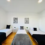 Luxury Spacious Flat In Lisbon, Ideal For Tourists * 리스본